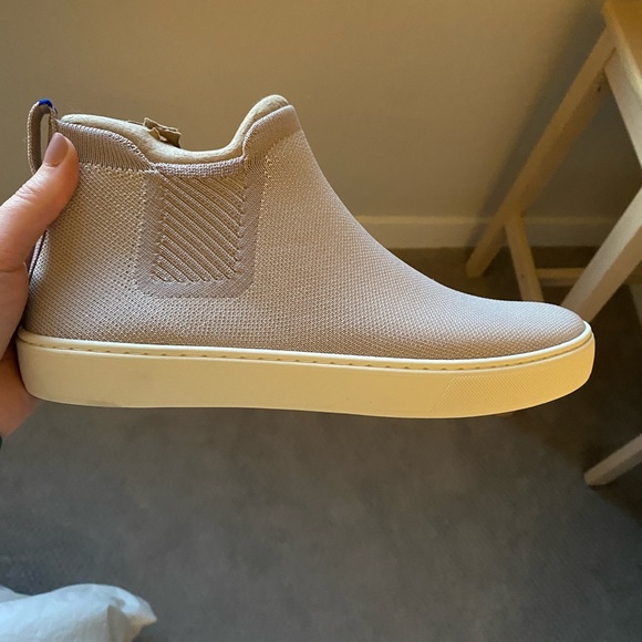 Rothy’s 10.5 Lilac Grey Chelsea’s - Picture 6 of 6